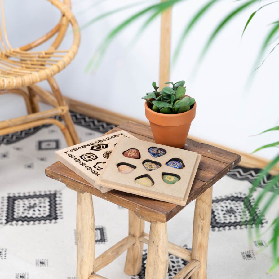 Chakra edelstenen harten set in houten doosje - Afbeelding 4