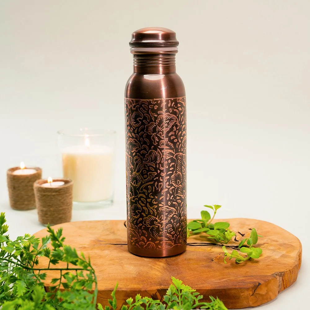 Puur koperen waterfles bloempatroon antique 950 ml